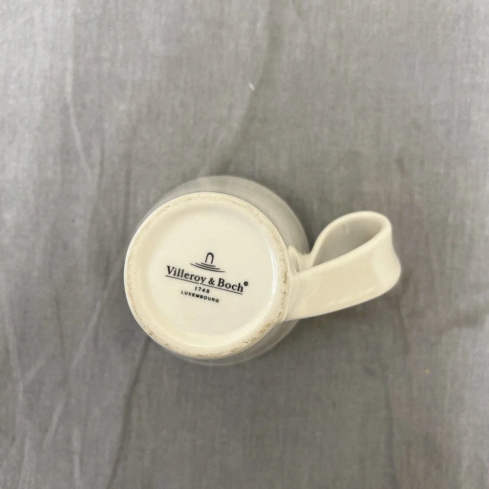 Villeroy Boch 1748 Luxembourg New Wave Mug Swirl Handle Cup White Porcelain 10oz - Picture 6 of 9